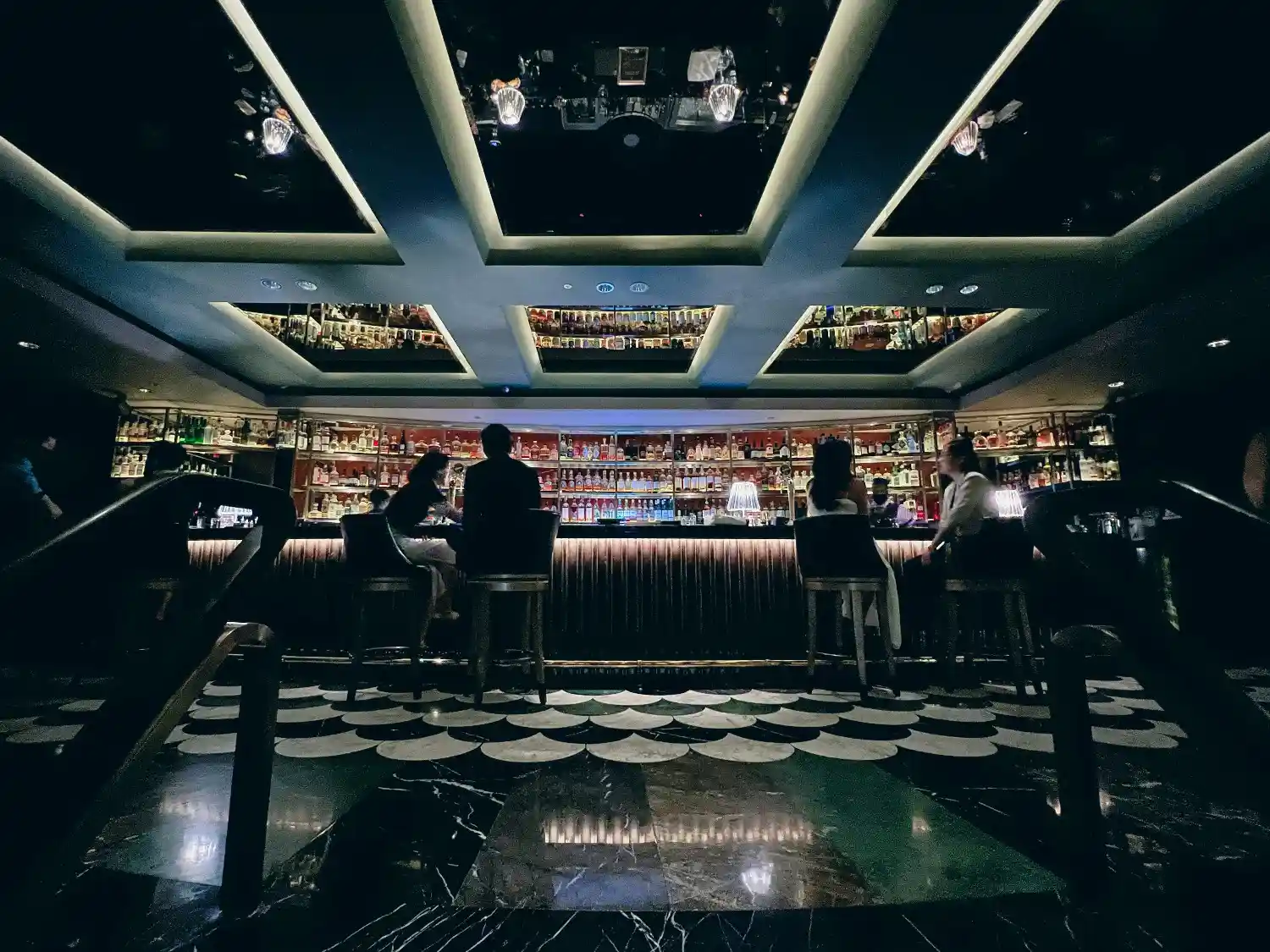 Holsten malt drink lifestyle scene